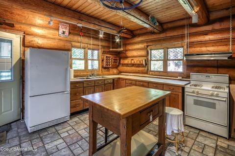 391 Fox Glen Rd, Sandpoint, ID 83864 photo 8