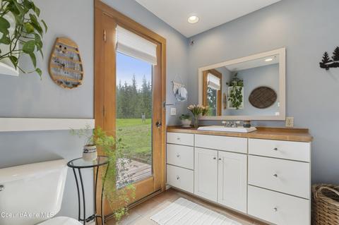 9143 Rapid Lightning Rd, Sandpoint, ID 83864 photo 11