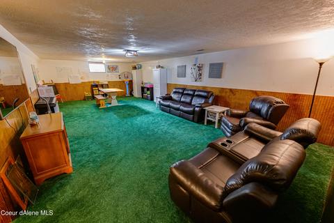 207 W Oak, Osburn, ID 83849 photo 28