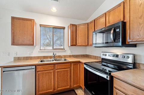 2067 E Knapp Dr, Post Falls, ID 83854 photo 10
