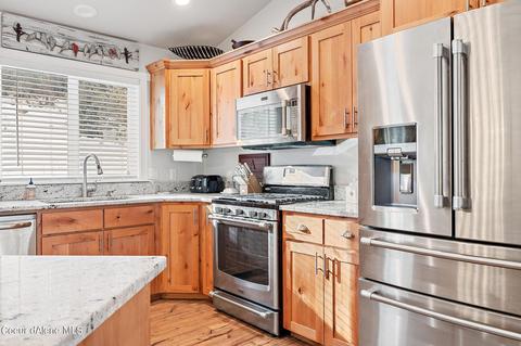 207 Old Farm Rd, Pinehurst, ID 83850 photo 11
