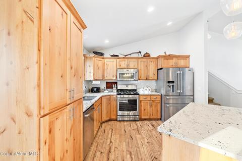207 Old Farm Rd, Pinehurst, ID 83850 photo 10