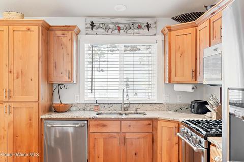 207 Old Farm Rd, Pinehurst, ID 83850 photo 12
