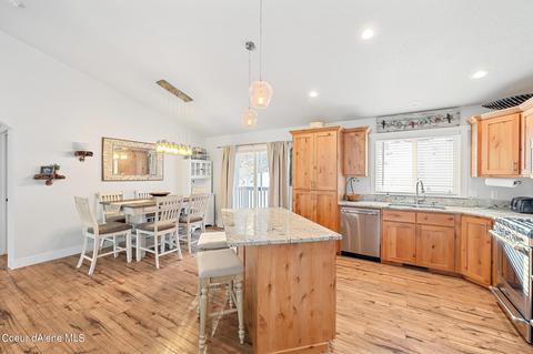 207 Old Farm Rd, Pinehurst, ID 83850 photo 9