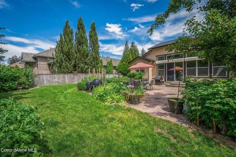 613 N Coles Loop, Post Falls, ID 83854 photo 2