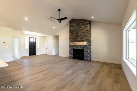 8133 W Splitrail Ave, Rathdrum, ID 83858 photo 11