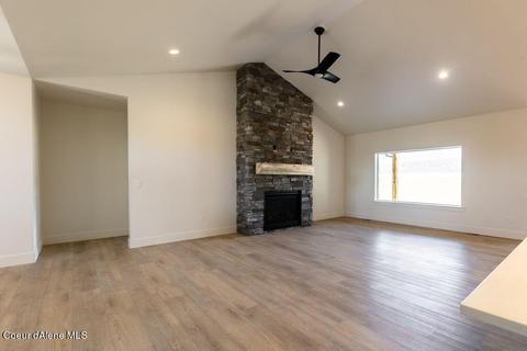 8133 W Splitrail Ave, Rathdrum, ID 83858 photo 12