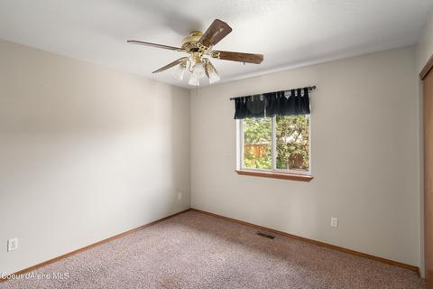 809 E Autumn Crest Loop, Post Falls, ID 83854 photo 10