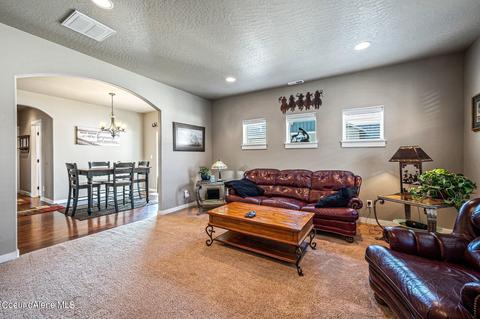 3096 N Durrow Loop, Post Falls, ID 83854 photo 7