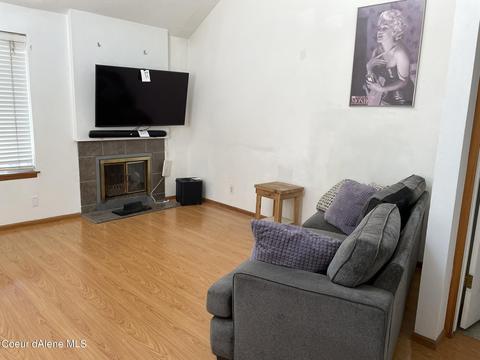 109 E Willow Tree Ln, Hayden, ID 83835 photo 3