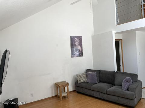 109 E Willow Tree Ln, Hayden, ID 83835 photo 4