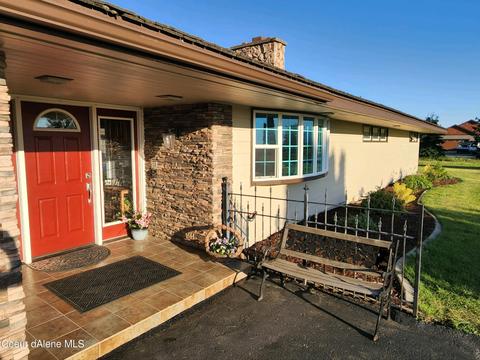 8732 N Meyer Rd, Post Falls, ID 83854 photo 2