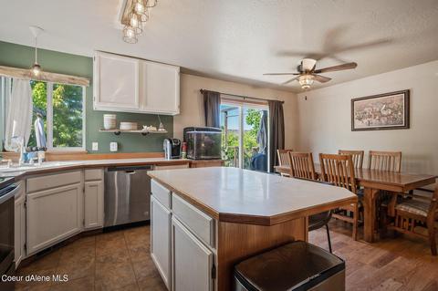 901 E Autumn Crest Loop, Post Falls, ID 83854 photo 9