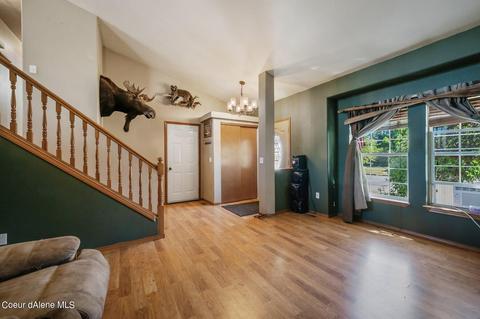 901 E Autumn Crest Loop, Post Falls, ID 83854 photo 6
