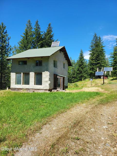 1350 Skyline Rd, Naples, ID 83847 photo 1