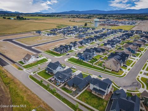 3660 N Cyprus Fox Loop, Post Falls, ID 83854 photo 32