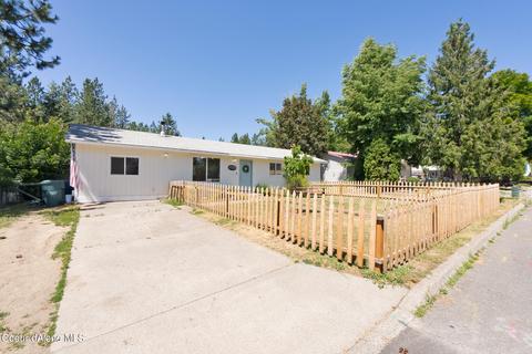1933 E Sundance Dr, Post Falls, ID 83854 photo 2