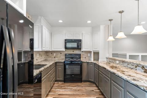 319 W 20th Ave, Post Falls, ID 83854 photo 9