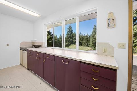 1233 Whiskey Jack Rd, Sandpoint, ID 83864 photo 13