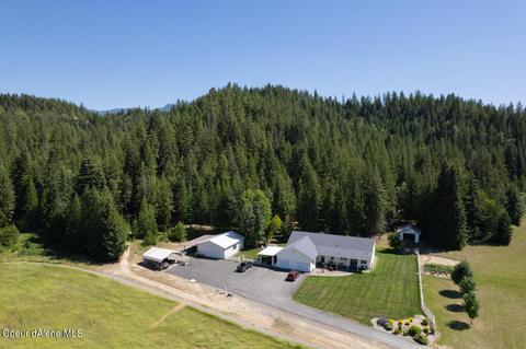 6481 Tamarack Ln, Bonners Ferry, ID 83805