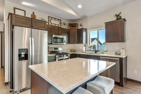 12090 Gipper Loop, Rathdrum, ID 83858 photo 4