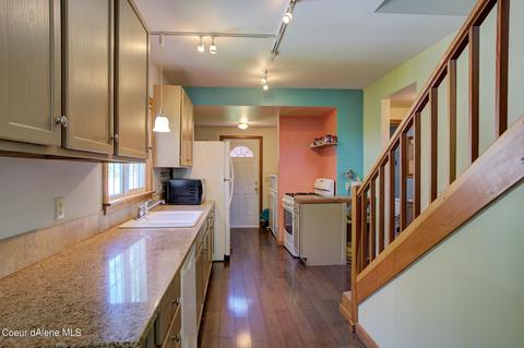 902 Larch St, Sandpoint, ID 83864 photo 17
