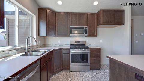 1207 E Allenby Ave, Post Falls, ID 83854 photo 4