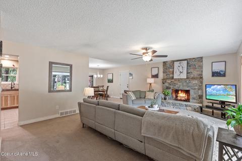 204 S Cedar St, Post Falls, ID 83854 photo 3