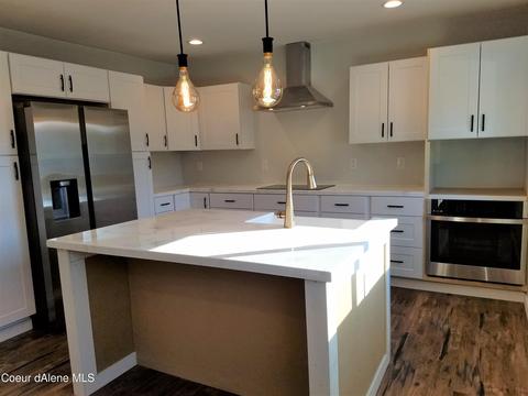 305 6th St, Osburn, ID 83849 photo 20