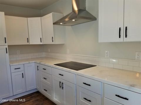 305 6th St, Osburn, ID 83849 photo 21