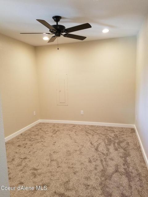 305 6th St, Osburn, ID 83849 photo 4