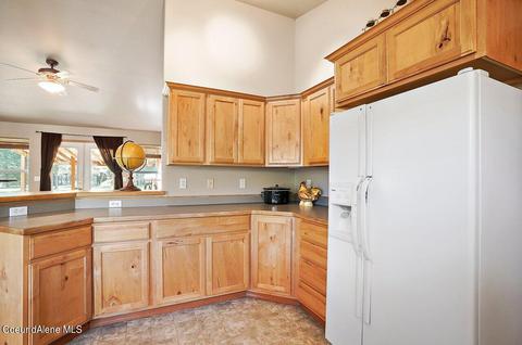 9284 E Snowy Ln, Athol, ID 83801 photo 11