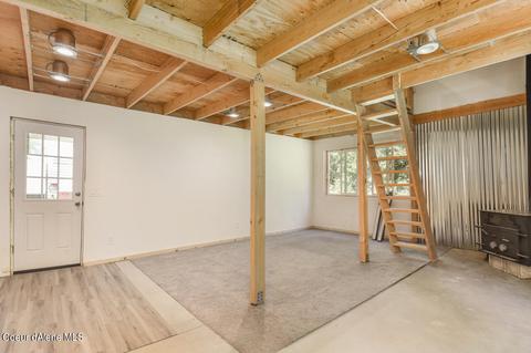 346 Oliver Rd, Sandpoint, ID 83864 photo 9