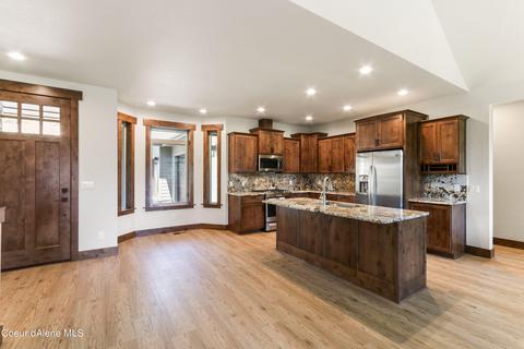 478 Olympic Dr, Sandpoint, ID 83864 photo 6