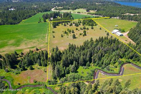 9600 Dufort Rd, Priest River, ID 83856