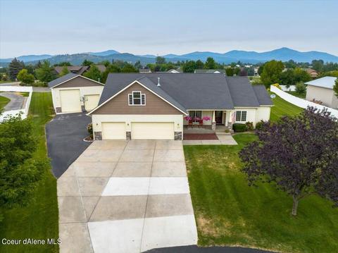 2538 W Falling Star Loop, Post Falls, ID 83854 photo 2