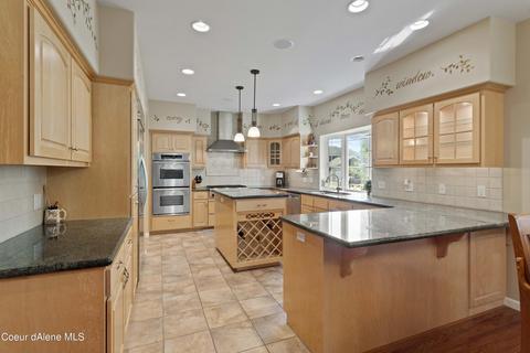 1607 Northshore Dr, Sandpoint, ID 83864 photo 4