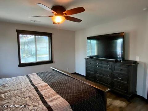 1621 E Plaza Dr, Post Falls, ID 83854 photo 10