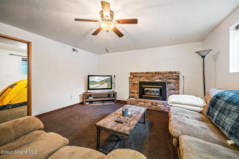 4200 Evergreen Dr, Post Falls, ID 83854 photo 22