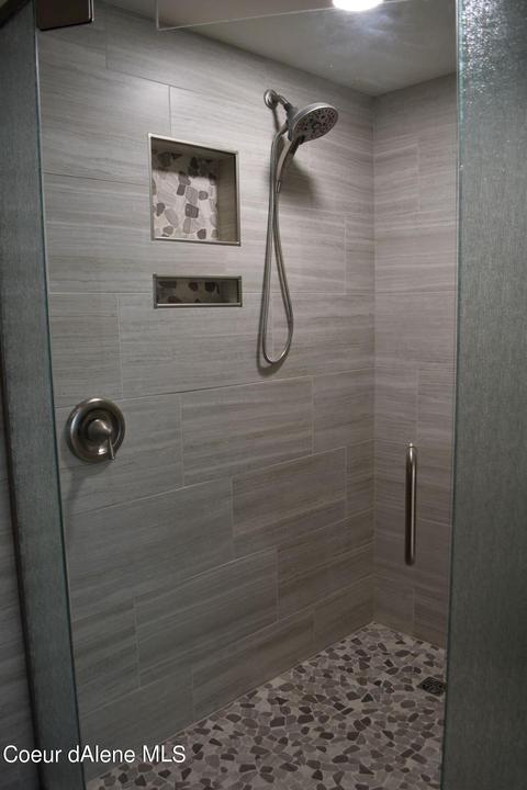 406 Riverside Ave, Kellogg, ID 83837 photo 9
