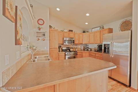 1852 Dipper Loop, Post Falls, ID 83854 photo 11