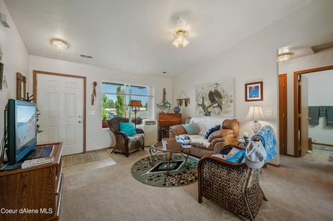 2820 E Knapp Cir, Post Falls, ID 83854 photo 9