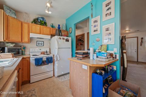 2820 E Knapp Cir, Post Falls, ID 83854 photo 11