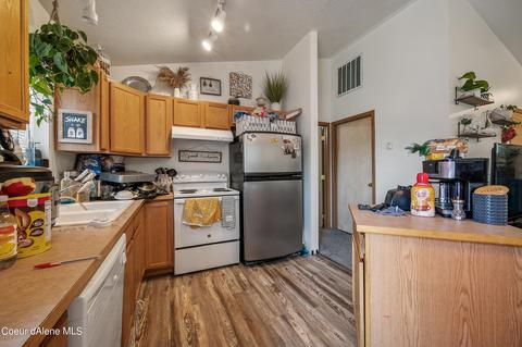 2904 E Knapp Cir, Post Falls, ID 83854 photo 11
