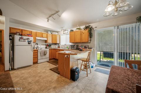 2986 E Knapp Cir, Post Falls, ID 83854 photo 7