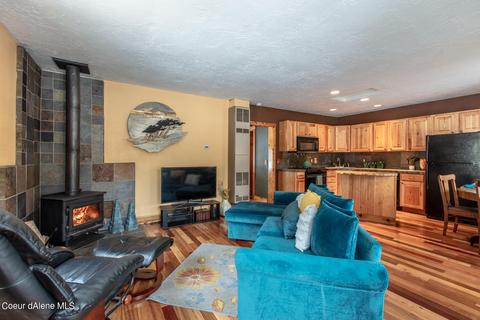 43 Barker Lp Lp, Pinehurst, ID 83850 photo 2