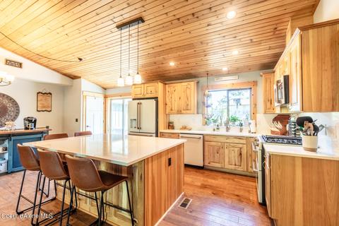 1467 N Havichur Loop, Post Falls, ID 83854 photo 8
