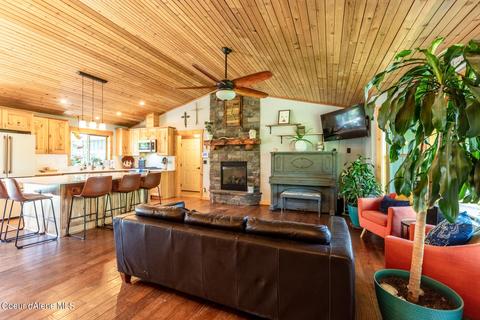 1467 N Havichur Loop, Post Falls, ID 83854 photo 6