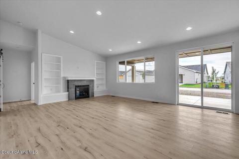 998 E Percival Ave, Post Falls, ID 83854 photo 7