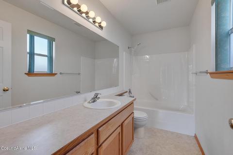 5493 E Steamboat Bnd, Post Falls, ID 83854 photo 12